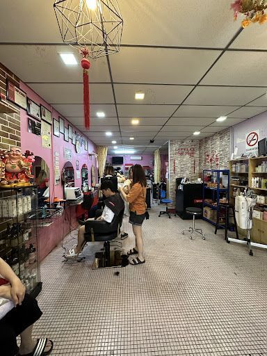Angel purple salon