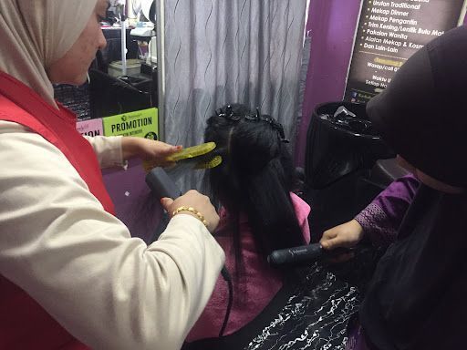 Azura Salon Rambut & Kecantikan Muslimah kb