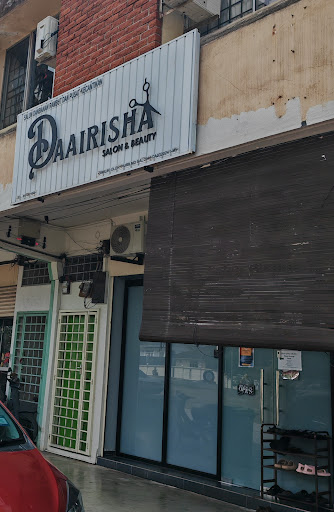 Daairisha Salon