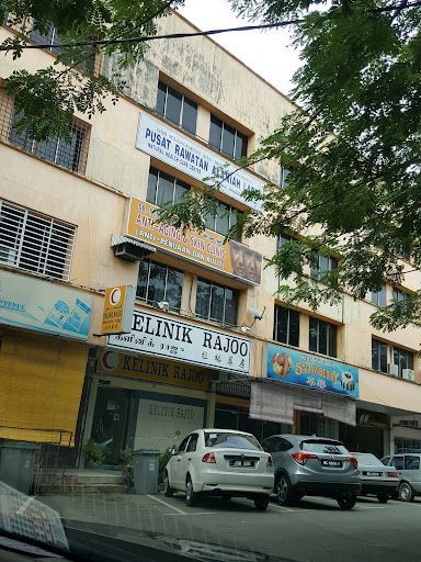 Kelinik Rajoo