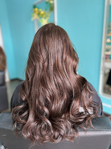 Klinik Rambut Terbaik Near Me di Kampung Ayer Molek